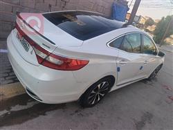 هيونداي أزيرا